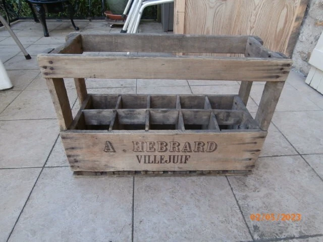 ANCIEN CASIER A Bouteilles En Bois EUR 20,00 - PicClick FR