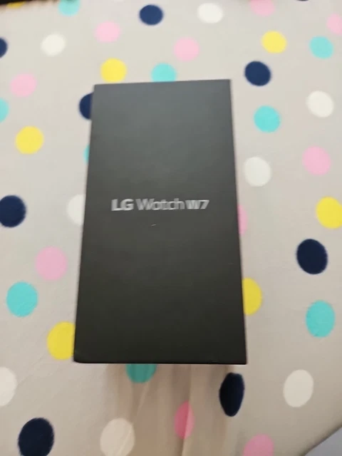 Lg w315 watch top