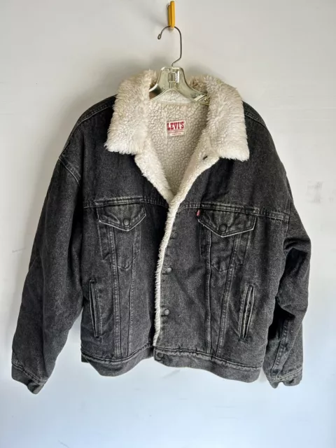 Vintage 80s Levis 70609 Black Sherpa Lined Denim Trucker Coat Jacket Large USA Vintage 80s Levis 70609 Black Sherpa Lined Denim Trucker Coat Jacket Large USA