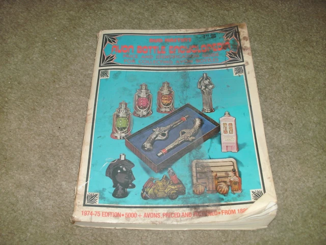 Bud Hastins Avon Bottle Encyclopedia 1974-1975 Edition Free Ship