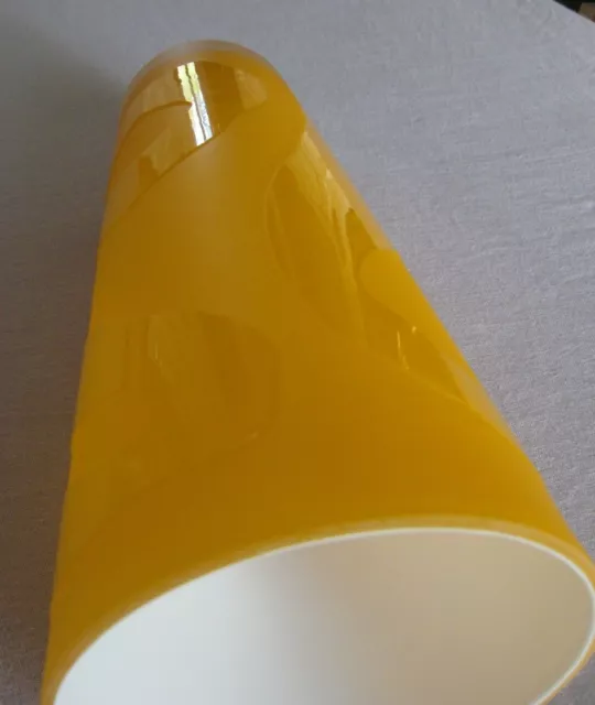 Grand vase de VIANNE en verre soufflé bouche doublé orange et blanc pour Habitat