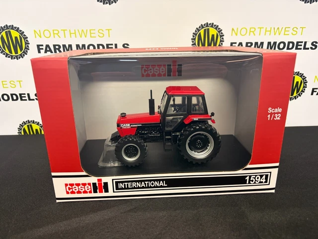 Tractor Miniature Universal Hobbies 1/32 – Case International 1494 2WD Rouge