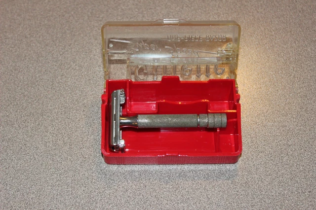Vintage 1940's Gillette Super Speed Double Edge Safety Razor Set in Case