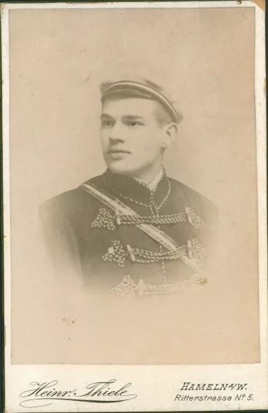 CdV Studentika, Student in Uniform, Portrait - 10606233