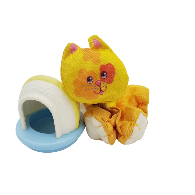 Fisher Price 1987 Smooshees Itty Bitty Kitty Cat Basket House Collectible Toy