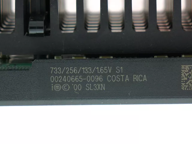 D9659-69001 80526PZ733256 SL3XN PentiumÂ III Processor 733 MHz, 256K Cache