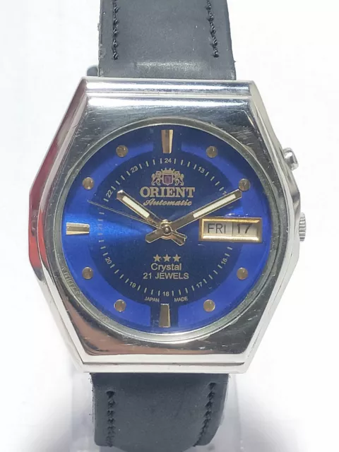 Vintage Orient  Automatic  Movement Date Day Dial Mens Wrist Watch K105
