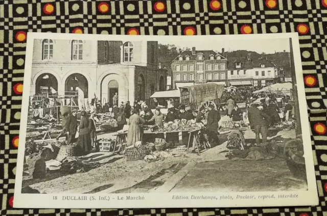 CPA 76 - DUCLAIR - Seine-Maritime - Place du Marché Edition Deschamps