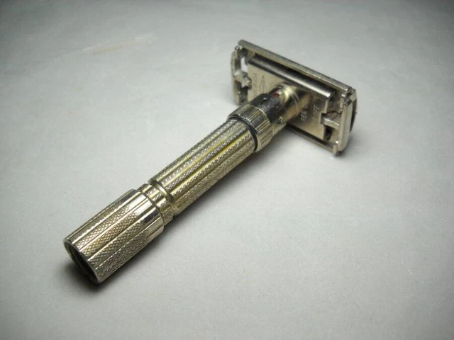 Vintage 1961 Gillette DE Fatboy G-1 Safety Razor Adjustable 1-9 Nice
