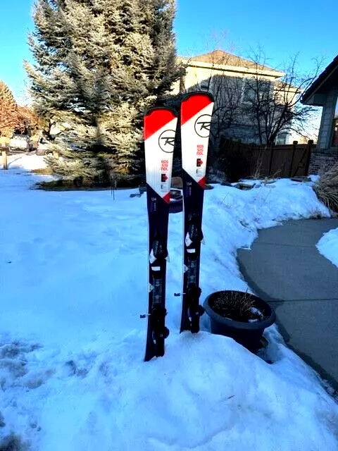 Rossignol Experience 134 cm Women's Beginner Skis with Salomon Bindings (Tuned)