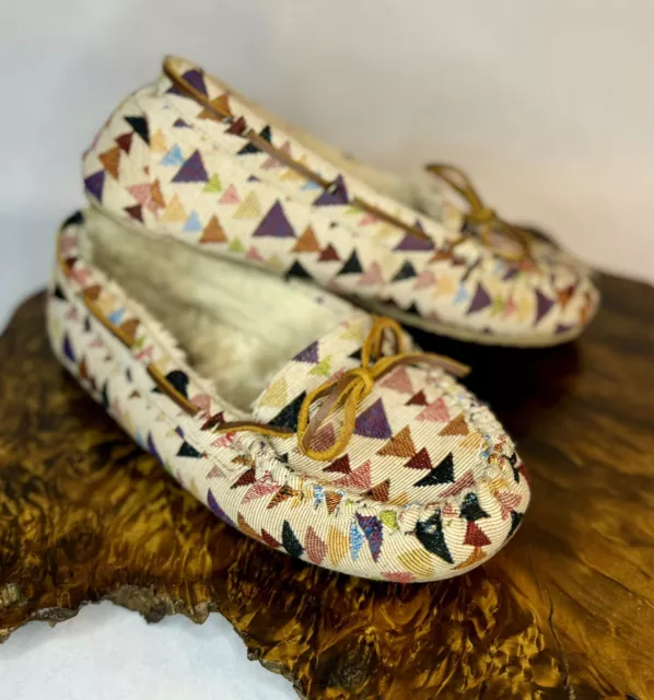 Minnetonka Lodge Trapper Moccasin Colorful Fabric Blanket Shoe Slip On Wmn 9
