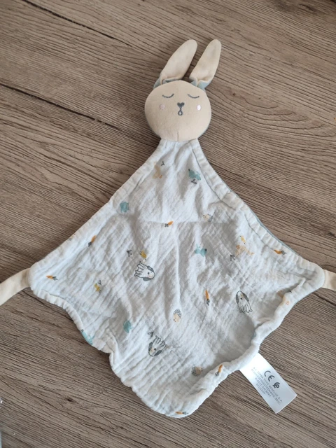 doudou plat lapin blanc lange bleu herisson chien carotte  SIMBA  tbe
