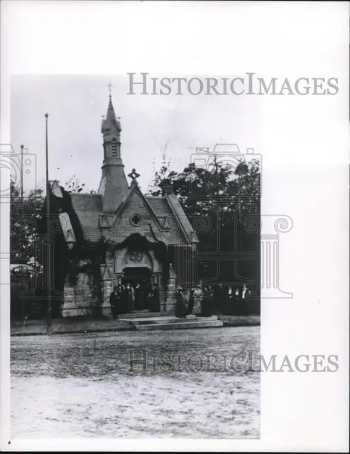 1969 Press Photo Woodland Ave Cemetery - cva87158