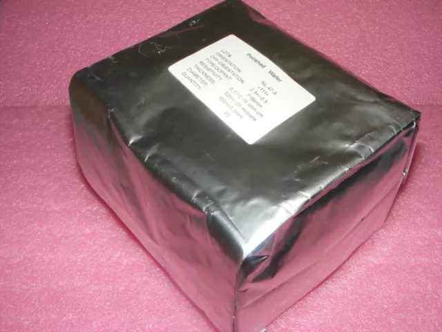 25 POLISHED WAFERS 4" 100mm P TYPE SEALED IN WAFER CARRIER