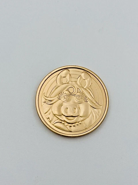 Rare 1995 Miss Piggy Jim Hensons Muppets Limited Edition Gold Striker Coin!