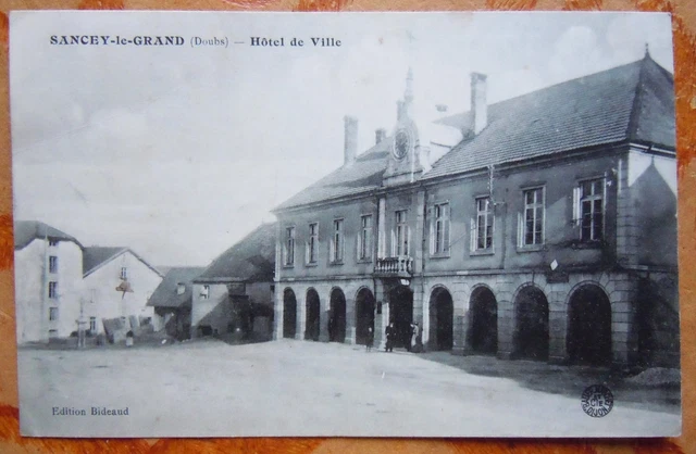 Cpa 25 Doubs - Sancey Le Grand - Hotel De Ville