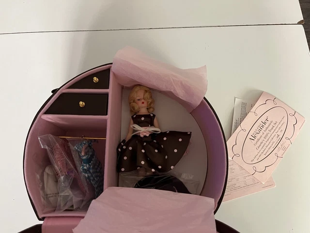 Madame Alexander Cissette 1950's Trunk Set Rare Doll Trunk MINT NEW