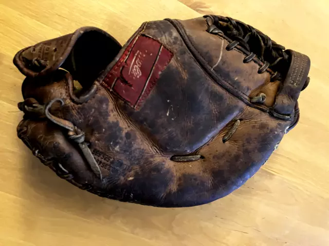 Vintage Rawlings First Basemans Baseball Glove For Left handed players