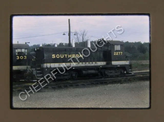 Original '70 Kodachrome Slide SOU Southern 2277 NW2   35I63