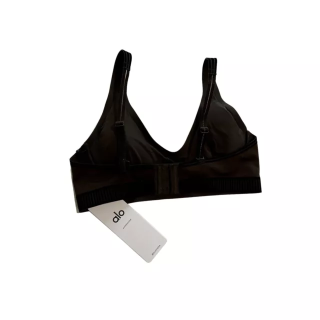Airlift Intrigue Bra in Soft Seagrass by Alo Yoga - International