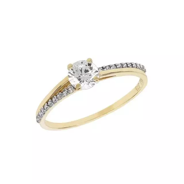 9ct Yellow Gold Ladies Zirconia Ring RN857