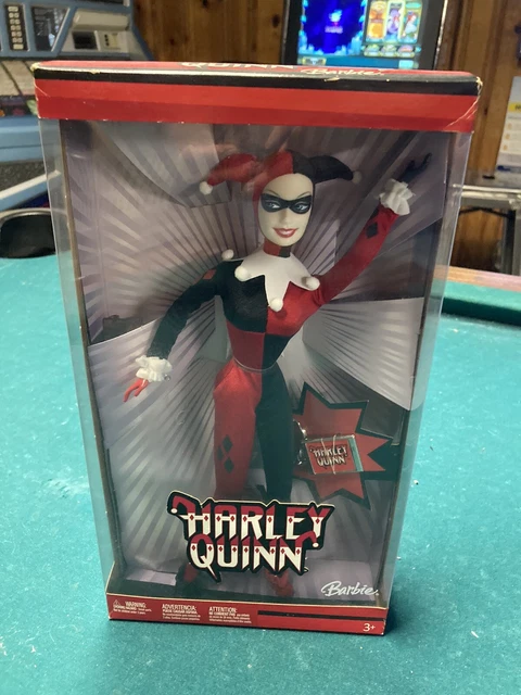 Harley Quinn barbie WB/DC accessories, incl keychain & backpack Unopened Harley Quinn barbie WB/DC accessories, incl keychain & backpack Unopened