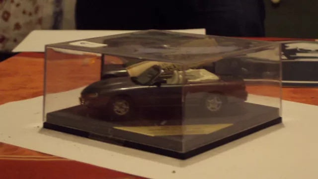 1/43ième - VITESSE - Jaguar XK8 open convertible 1998