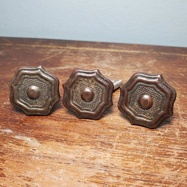 3 Vintage Solid Brass Ornate Shield Drawer / Cabinet Knob Pulls 1 1/8"