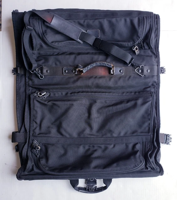 TUMI Black Nylon Bi-Fold Garment Bag Suit Case MADE IN USA