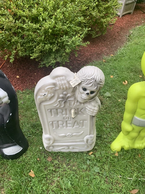 Vintage Skull With Tombstone Blow Mold Very Rare