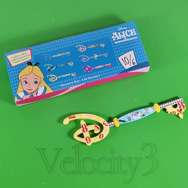 DISNEY ALICE IN Wonderland 2022 Mystery Key WHITE RABBIT Collectible