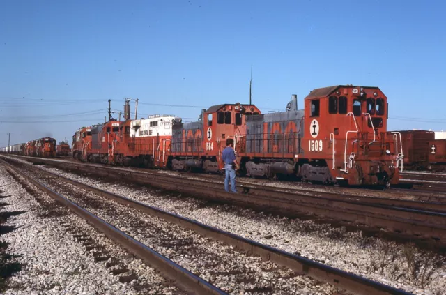 H: Original Slides (20) ICG Illinois Central Gulf Locos+Trains Taken 1980-1987