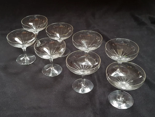 6 X ALTE Eierlikör-schalen Likörgläser Kristallglas Linienschliff 50er 60er Glas EUR 34,50