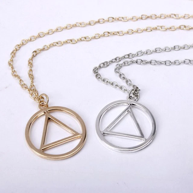 Hot# Designer Circle Necklace Classic Eminem Letters 2colors Pendant Pendant