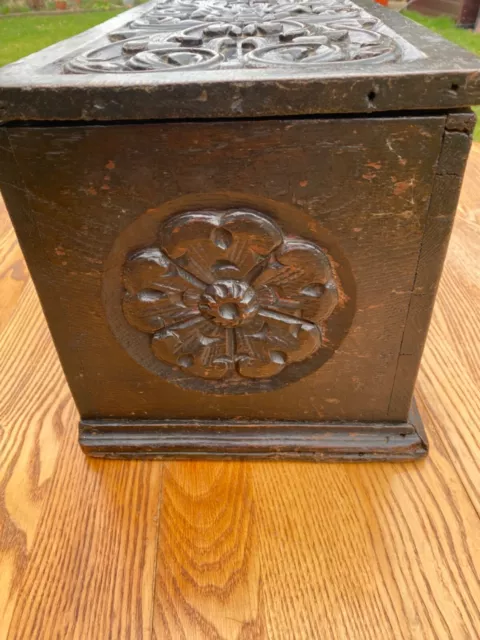 18th Century carved Oak Bible Chest 3