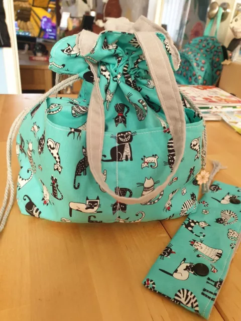 Project Bag For Knitting With DPN Holder. Cat Fabric. Black & Green. Crafting.