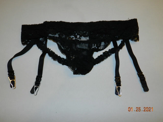 VTG FREDERICKS OF HOLLYWOOD Black lace PANTY W/GARTERS M