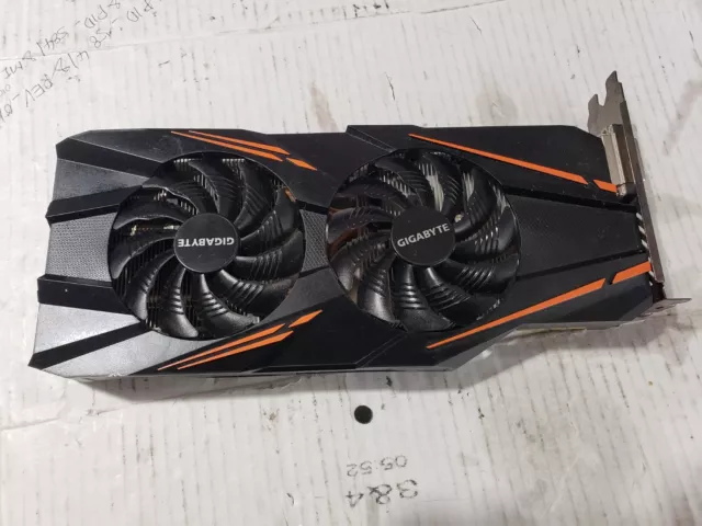 GIGABYTE GeForce GTX 1070 WINDFORCE OC 8G REV 1.0 Gaming Graphics Card