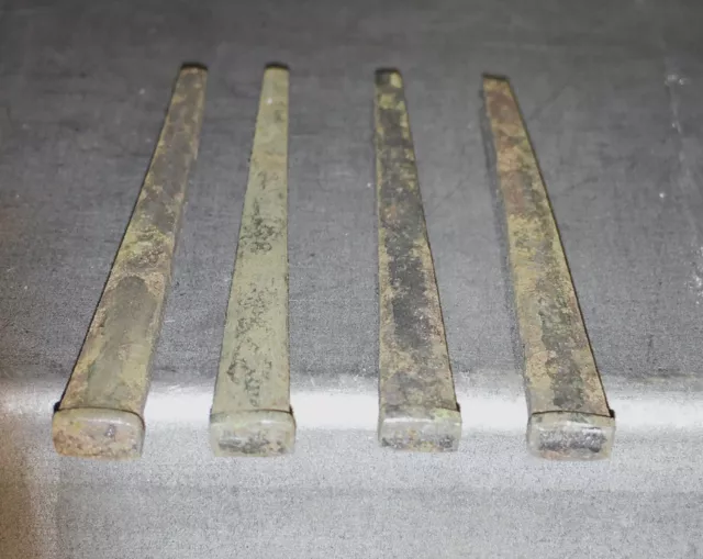 Vintage 2.25” STEEL SQUARE CUT Flooring Nails 11 Lb Box Construction Hardware