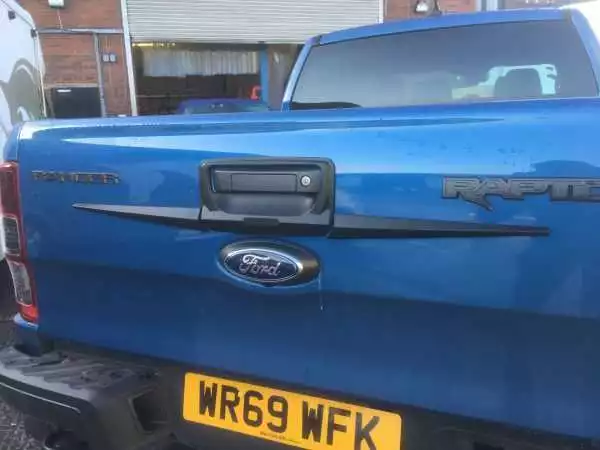 Ford Ranger T6 Tailgate handle cover - BLACK Double Cab