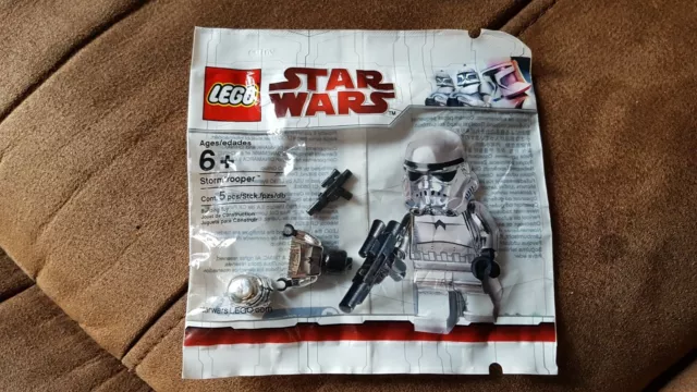 Lego stormtrooper 2025 chrome