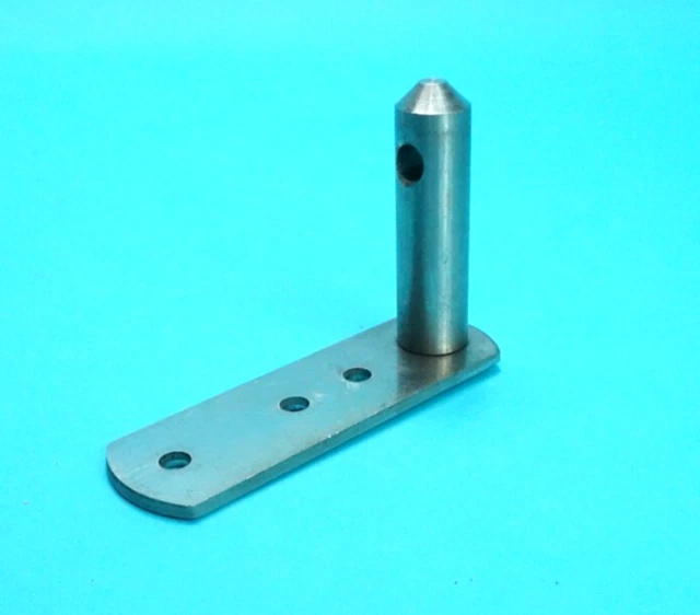 Ifor Williams Ramp Door Hinge Bushing Set - GD, DP, TA510, HB Horse Box & Trailer Models