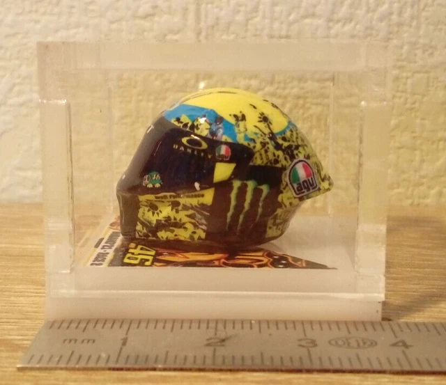 Valentino Rossi Yamaha YZR-M1 2014 1:18