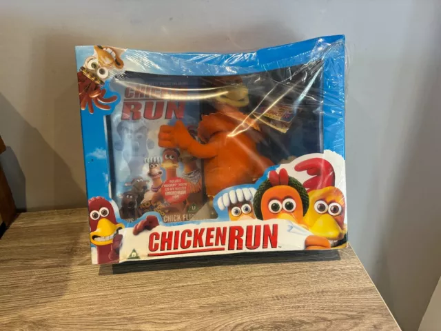 Chicken Run VHS & Ginger Plush Soft Toy Box Set original collectable box Sealed