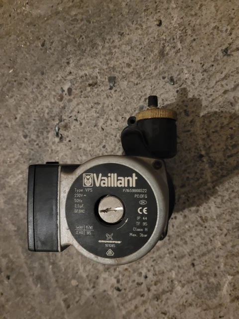 VAILLANT PUMPE VP5 ET-Nr. 161083 P/N: 59866522 EcoTec / AtmoTec TOP EUR ...