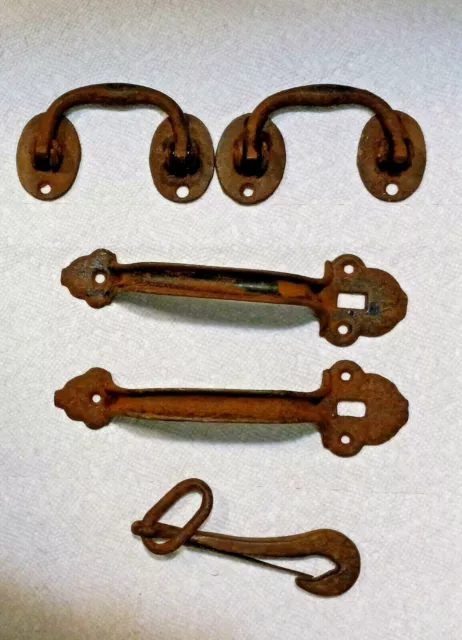 Antique Barn Finds / Set Of 2 Different Type Handles  & A Chain Latch 5