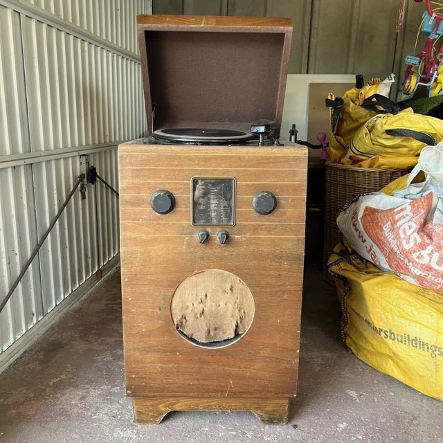 VINTAGE RADIOGRAM WITH record player £20.00 - PicClick UK