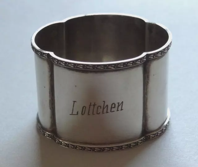 Antiker Serviettenring "Lottchen", 800er Silber, Halbmond und Krone