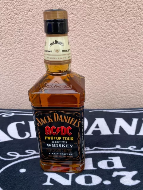 Jack Daniels -Bouteille - Honey --Acdc- Tour 2024