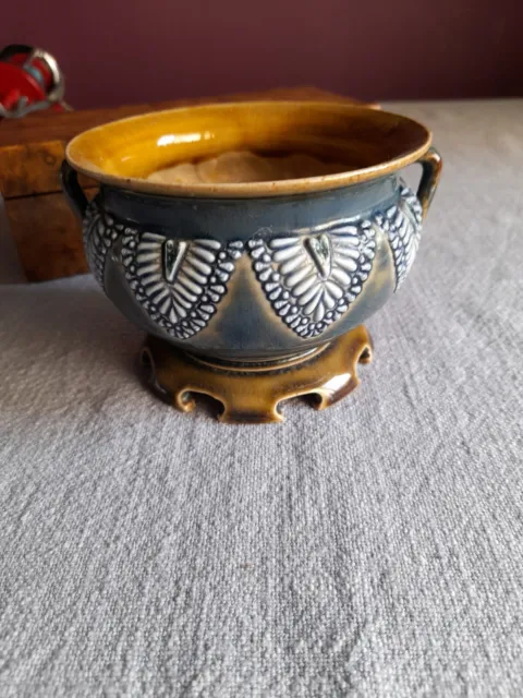 A Royal Doulton Stoneware Bowl